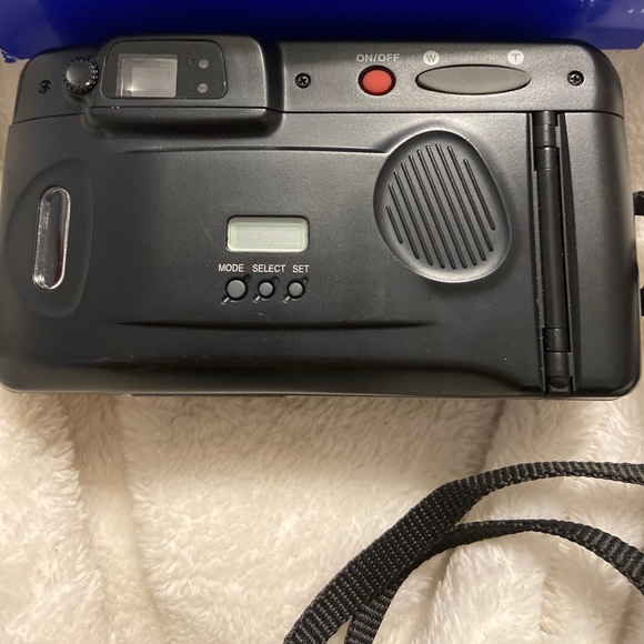 Samsung Camera! - Picture 4 of 8